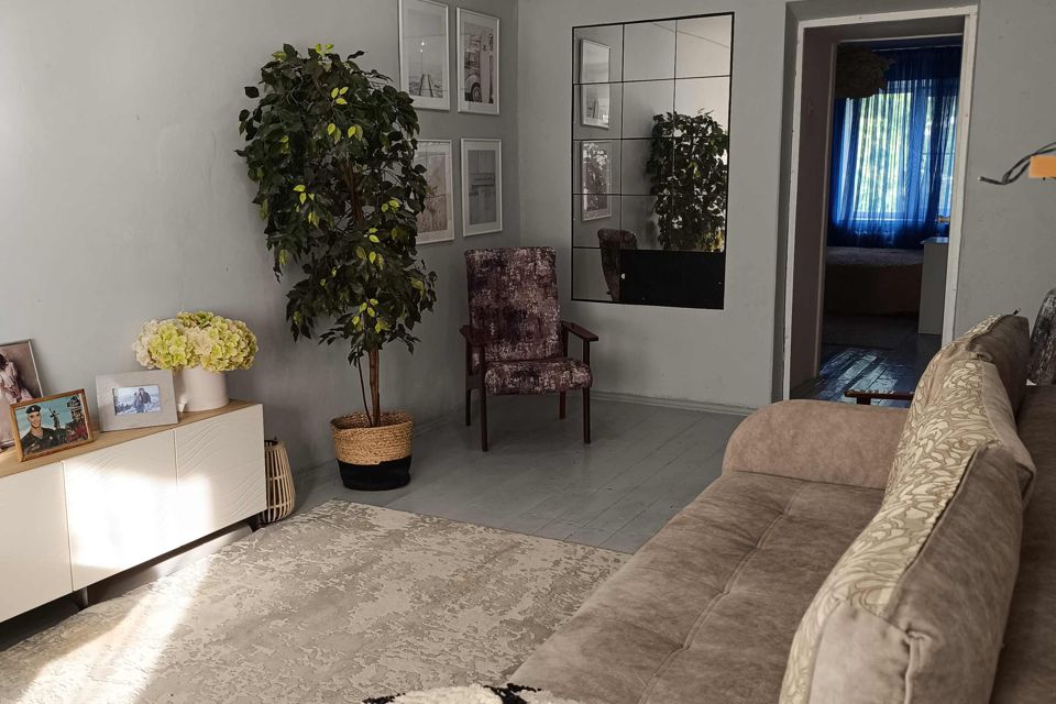 Продаётся 3-комнатная квартира, 60 м²
