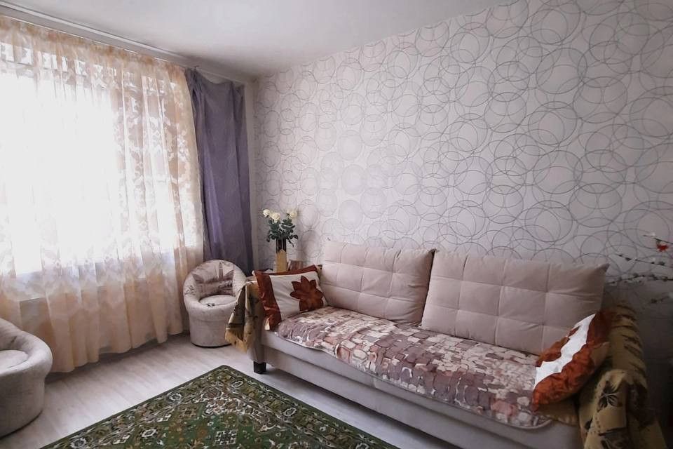 Продаётся 1-комнатная квартира, 37.3 м²