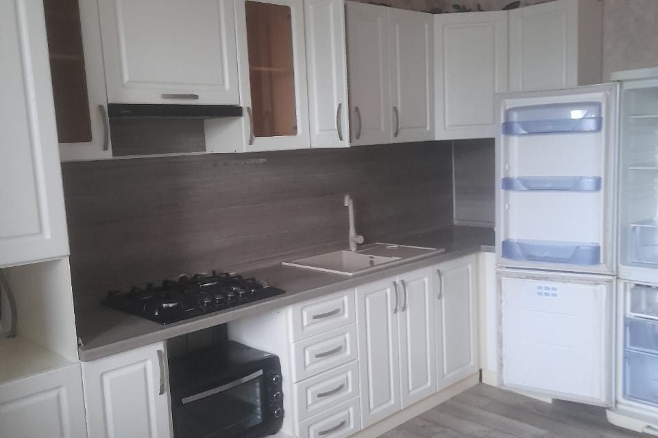 Сдаётся 3-комнатная квартира, 92 м²