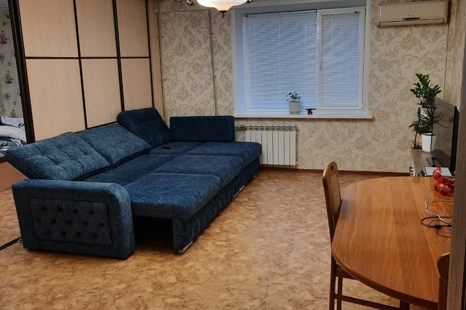 Продаётся 2-комнатная квартира, 94.2 м²