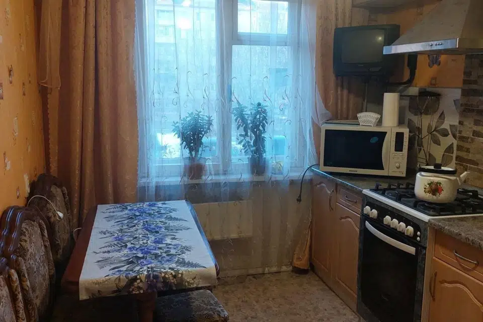 Продаётся 3-комнатная квартира, 66.7 м²