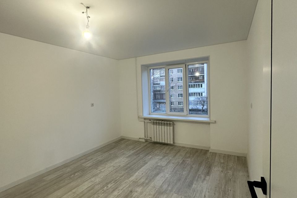 Продаётся 1-комнатная квартира, 33 м²