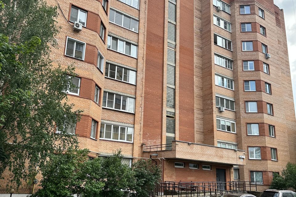 Продаётся 2-комнатная квартира, 75.5 м²