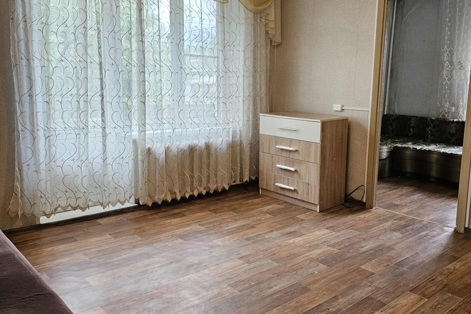 Продаётся 2-комнатная квартира, 37.3 м²