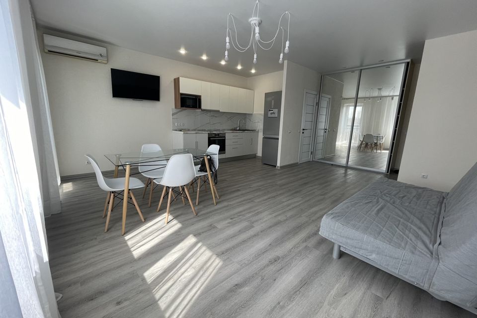Сдаётся 2-комнатная квартира, 57 м²