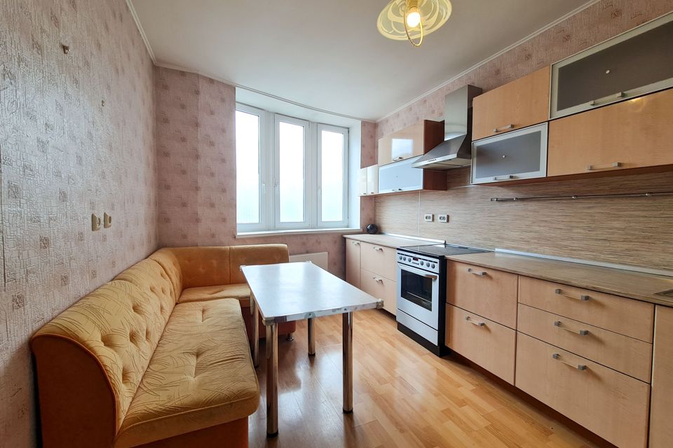 Продаётся 2-комнатная квартира, 58.8 м²
