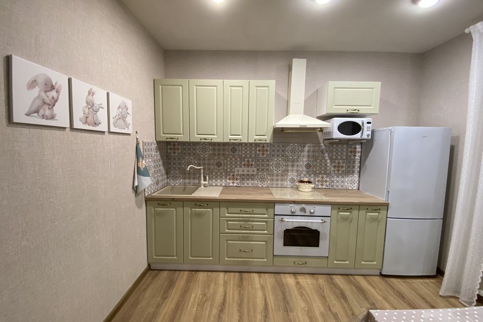 Сдаётся 1-комнатная квартира, 39 м²