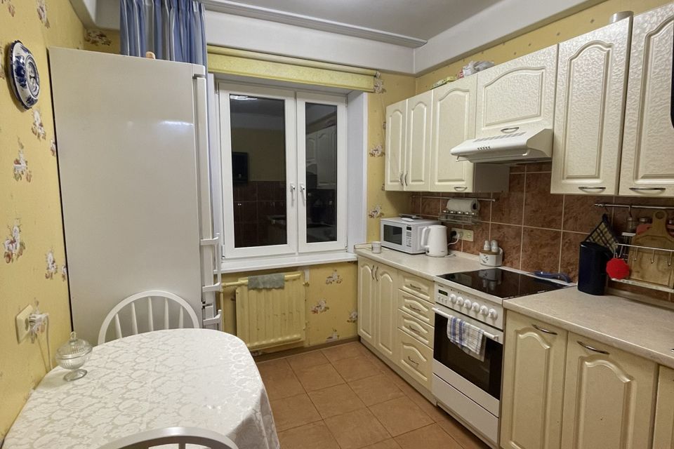 Продаётся 3-комнатная квартира, 58.4 м²