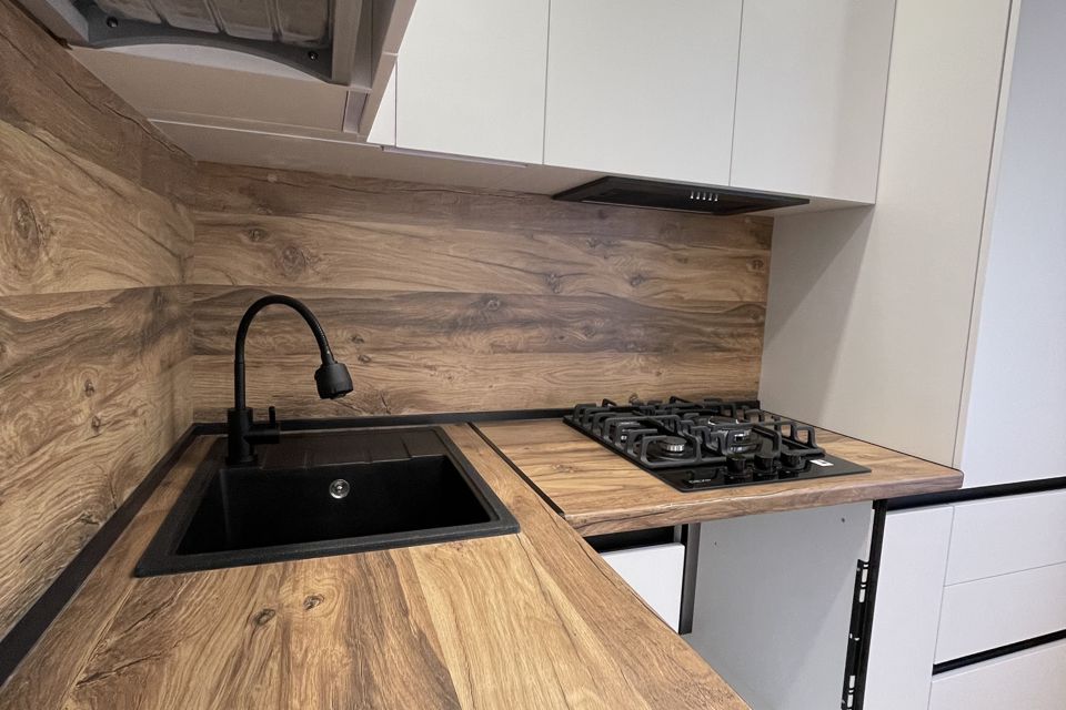 Продаётся 1-комнатная квартира, 32 м²