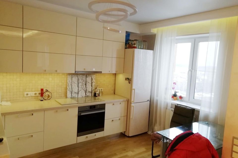 Продаётся 1-комнатная квартира, 51.2 м²