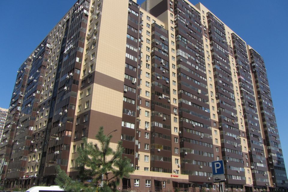 Продаётся 2-комнатная квартира, 64.2 м²