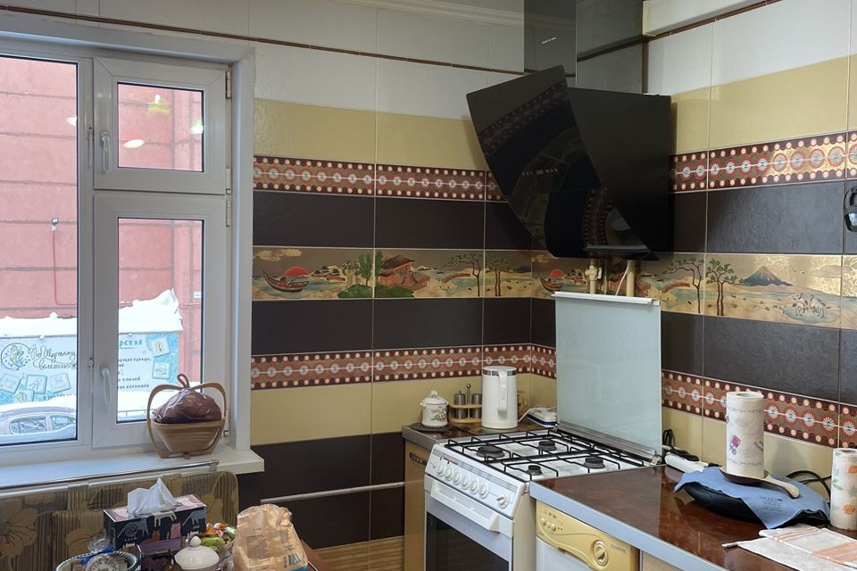 Продаётся 3-комнатная квартира, 64.8 м²
