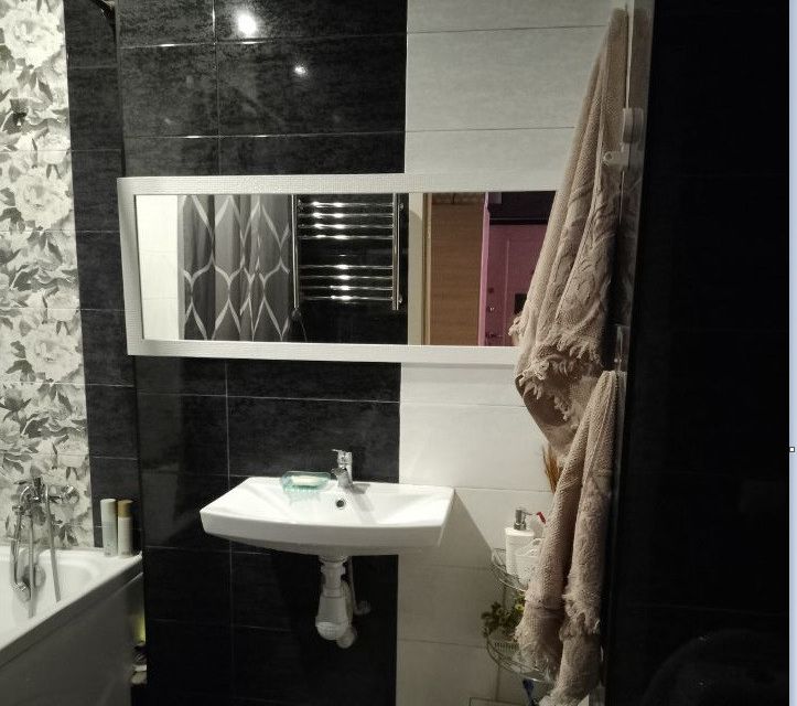Продаётся 2-комнатная квартира, 65 м²