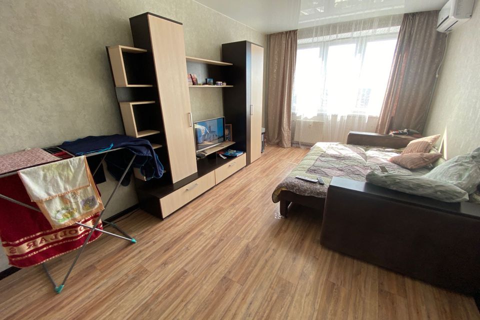 Продаётся 1-комнатная квартира, 36.8 м²