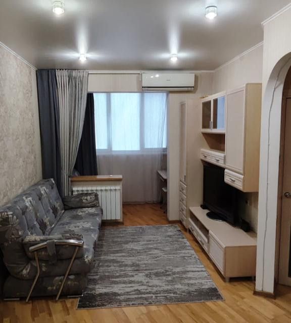 Продаётся 1-комнатная квартира, 33.2 м²
