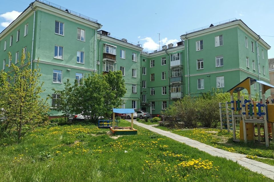 Продаётся 3-комнатная квартира, 63.9 м²