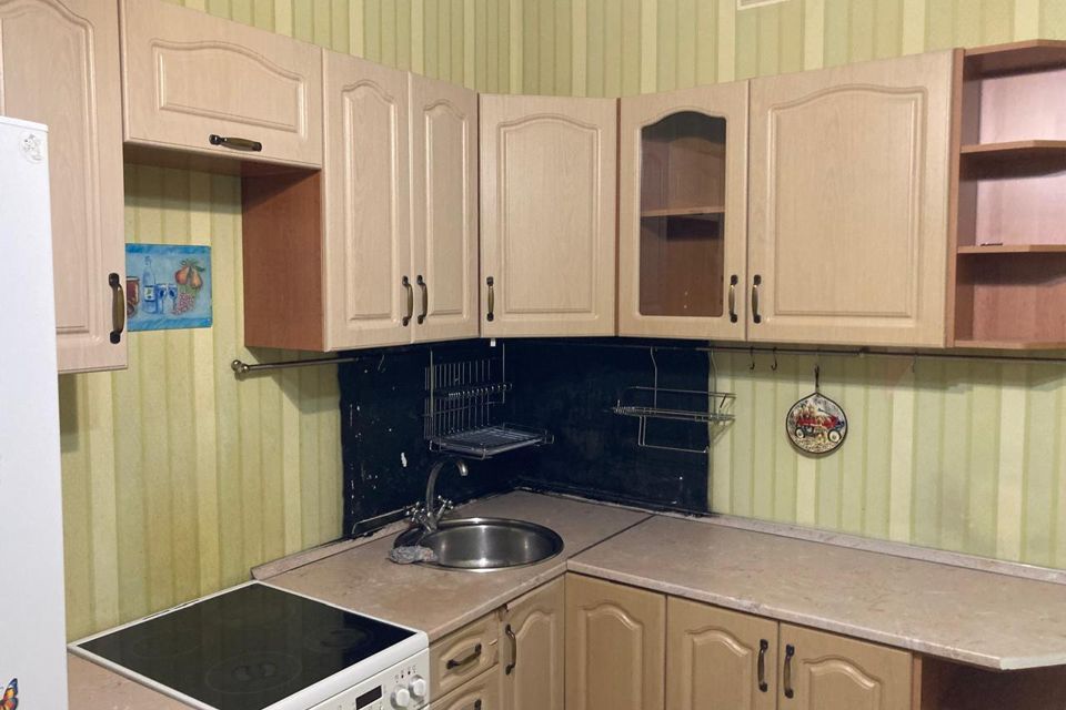 Продаётся 1-комнатная квартира, 43.6 м²