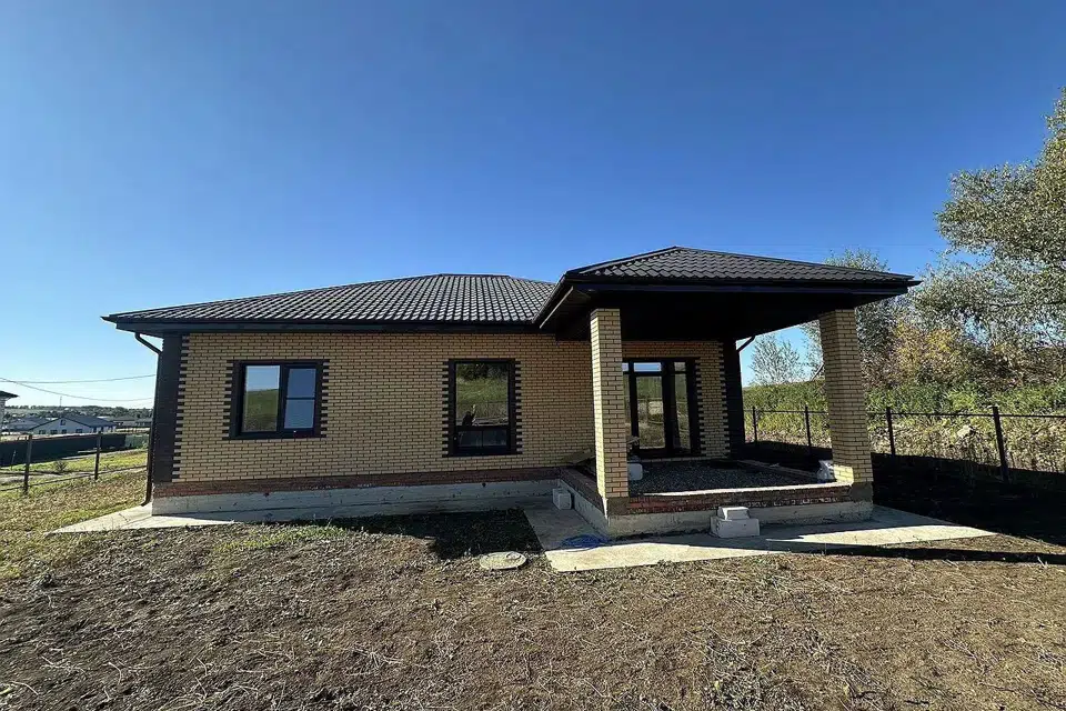 Продаётся 1-этажный дом, 100 м²