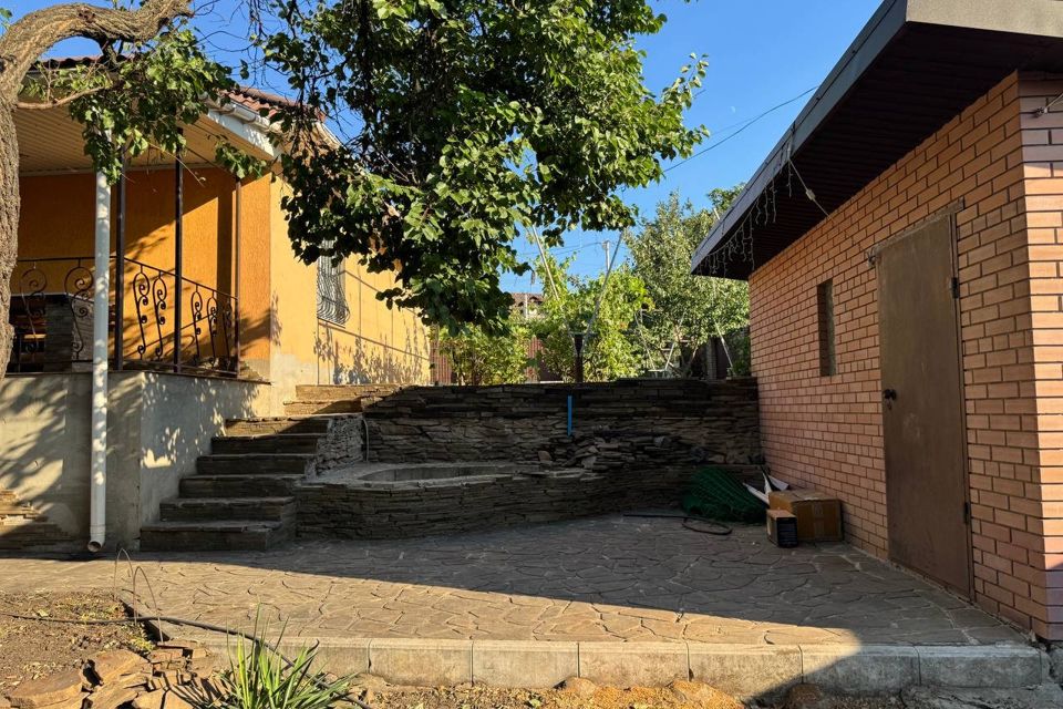 Продаётся 2-этажный дом, 164 м²