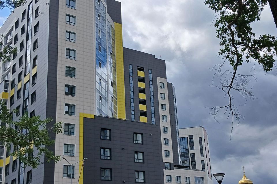 Продаётся 2-комнатная квартира, 43.6 м²
