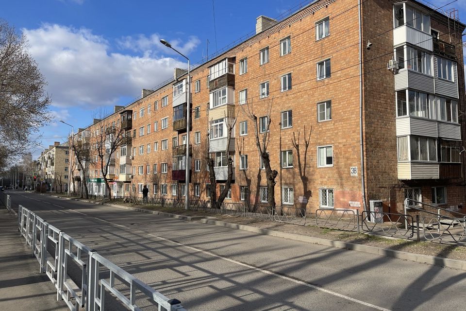Продаётся 2-комнатная квартира, 45.9 м²