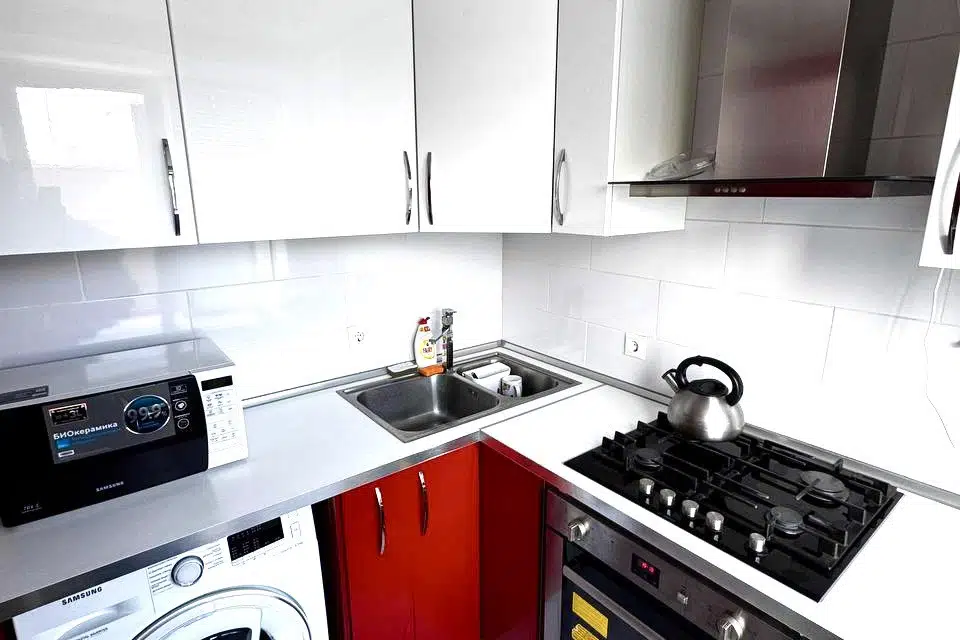 Продаётся 2-комнатная квартира, 43.3 м²