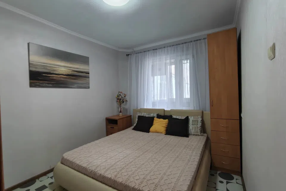 Продаётся 3-комнатная квартира, 82 м²