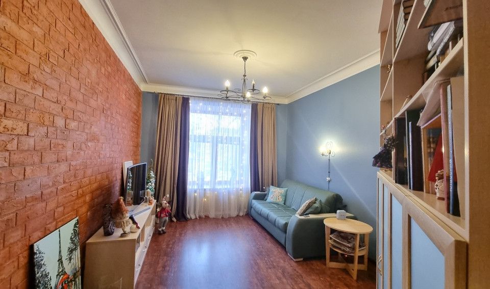 Продаётся 2-комнатная квартира, 54 м²