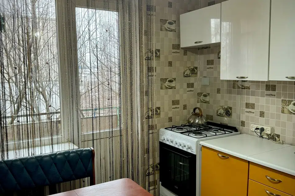 Продаётся 3-комнатная квартира, 72 м²