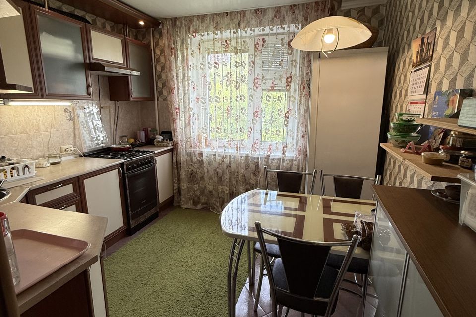 Продаётся 2-комнатная квартира, 62 м²