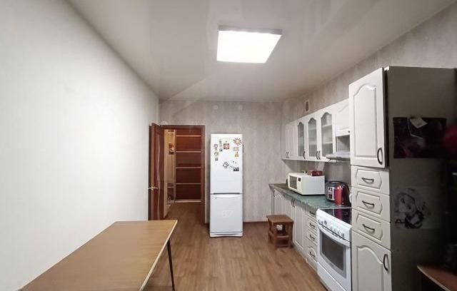 Продаётся 1-комнатная квартира, 43 м²