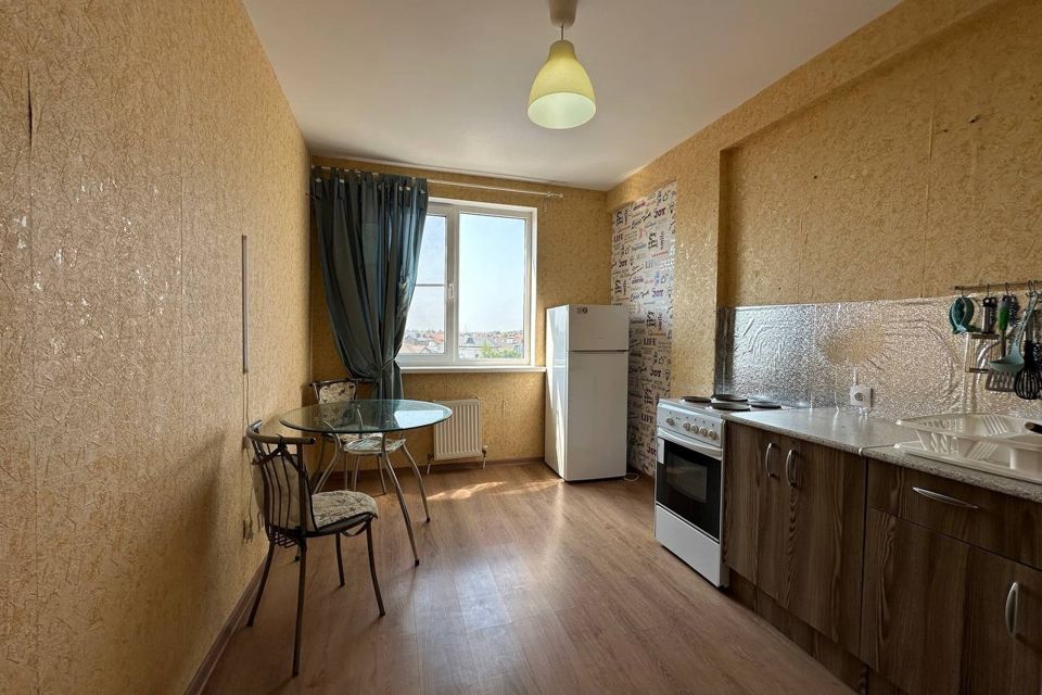 Сдаётся 2-комнатная квартира, 55 м²