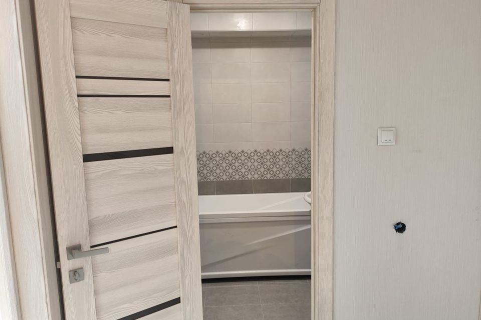 Продаётся 1-комнатная квартира, 47.6 м²
