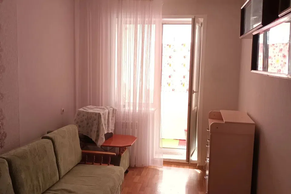 Продаётся 3-комнатная квартира, 62 м²