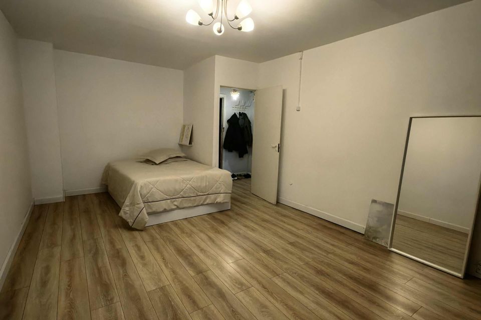 Продаётся 1-комнатная квартира, 35 м²