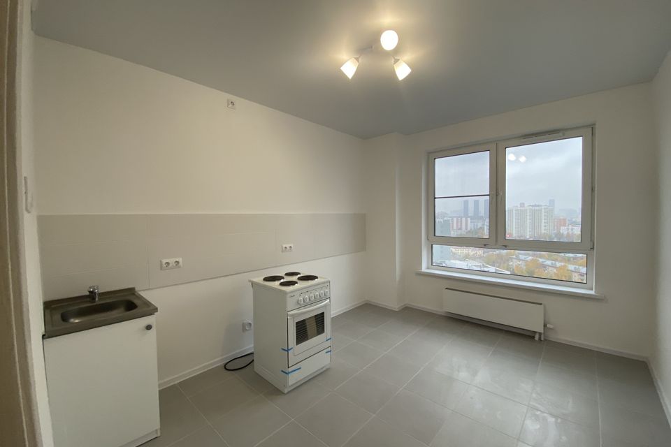 Продаётся 2-комнатная квартира, 58.3 м²