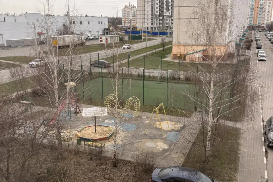 Продаётся 1-комнатная квартира, 49.4 м²