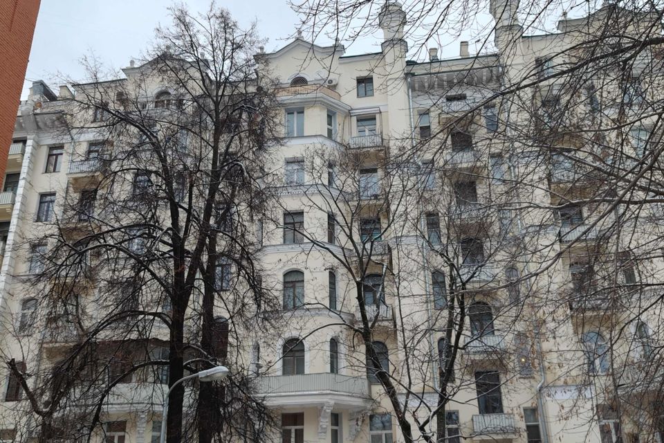 Продаётся 2-комнатная квартира, 82 м²