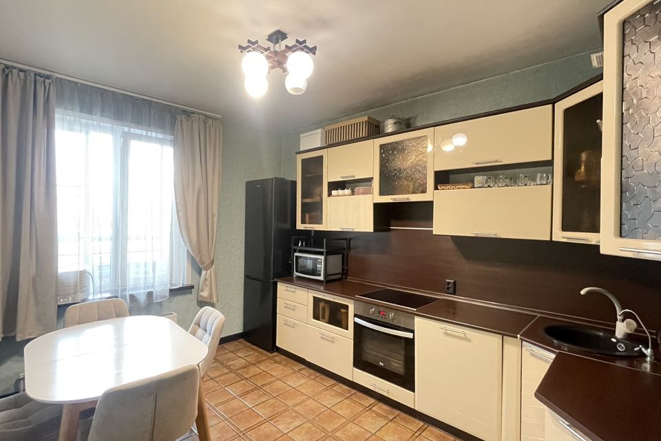 Продаётся 3-комнатная квартира, 79.6 м²