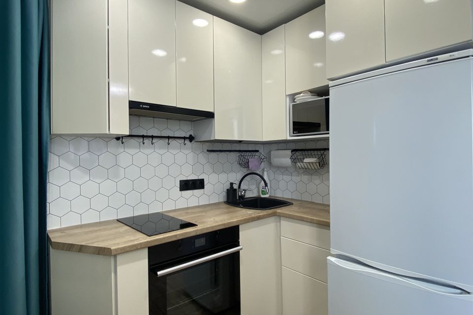 Продаётся 1-комнатная квартира, 37.4 м²