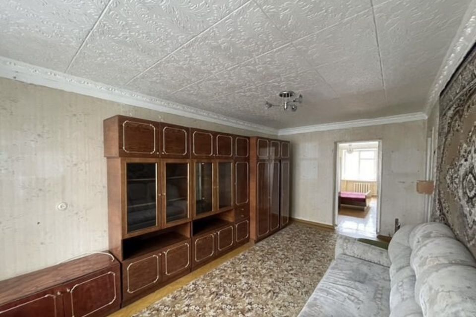 Продаётся 3-комнатная квартира, 57.7 м²