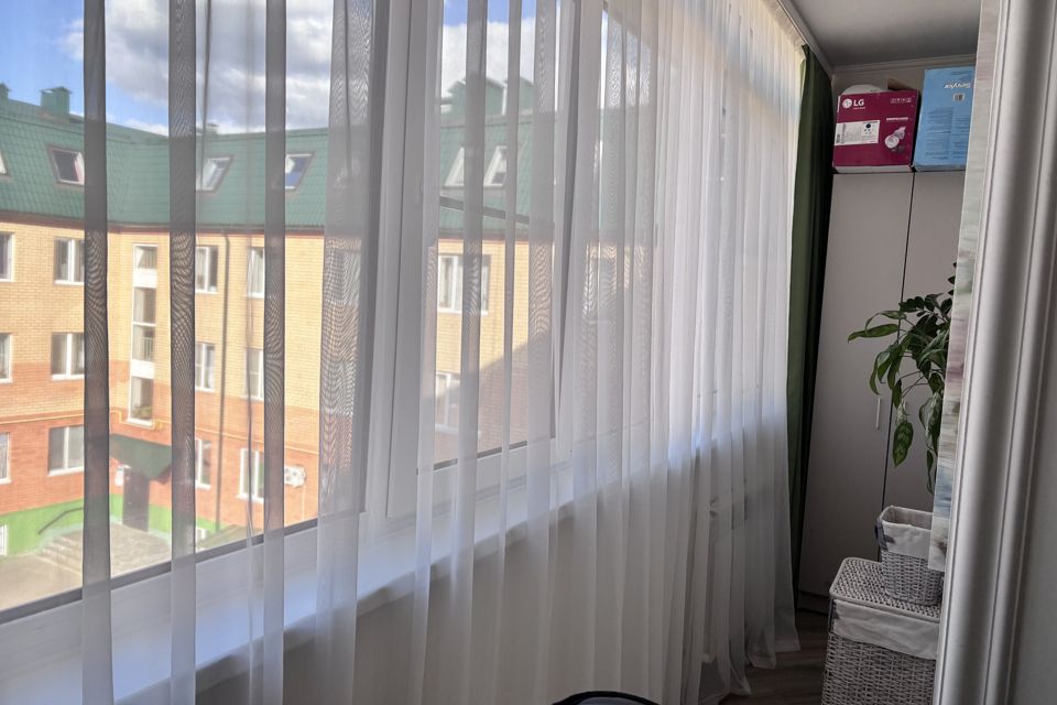 Продаётся 3-комнатная квартира, 61.6 м²