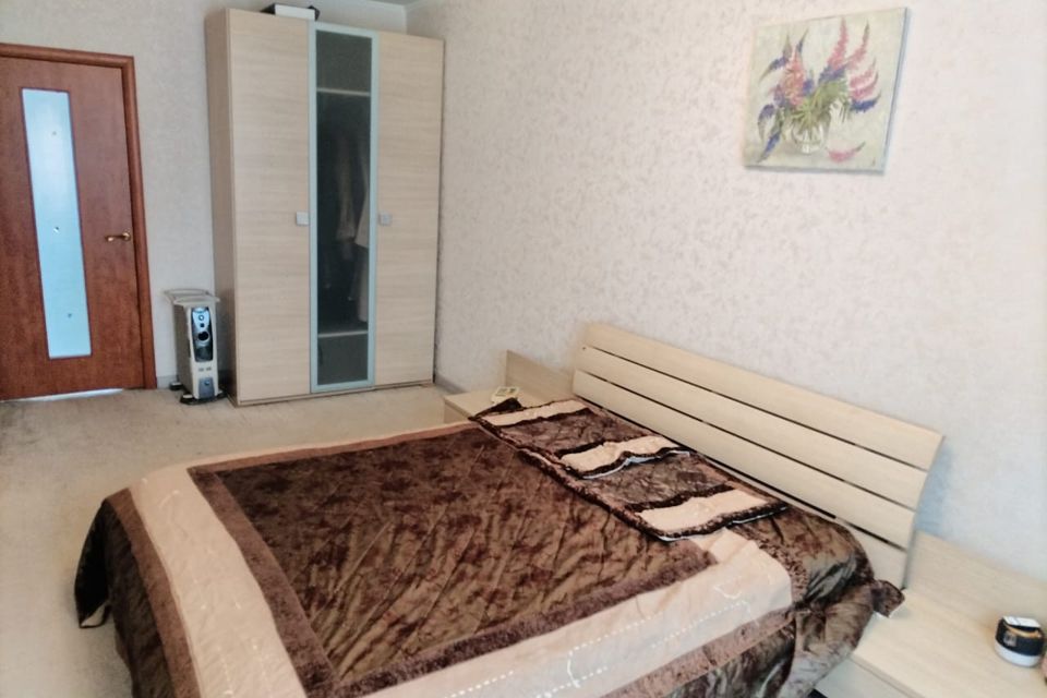 Продаётся 4-комнатная квартира, 82.1 м²