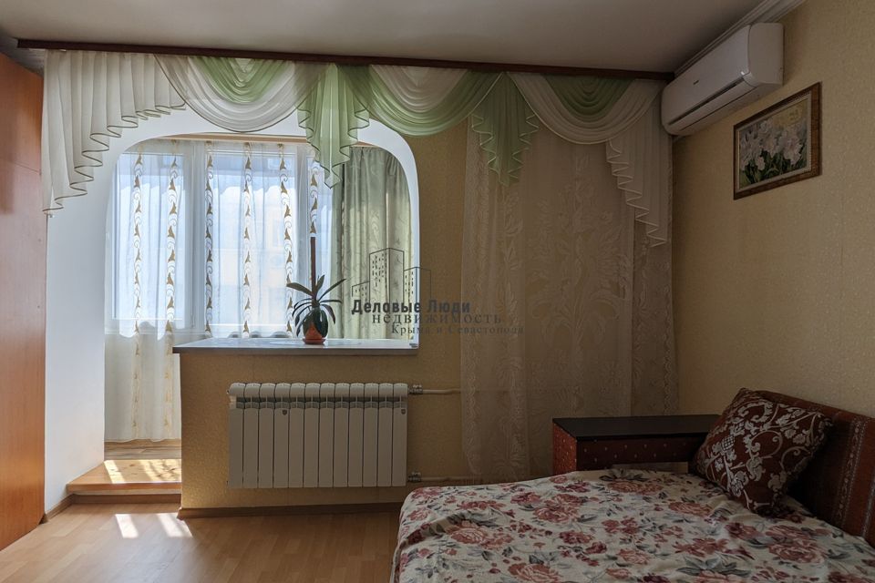 Продаётся 1-комнатная квартира, 37.4 м²