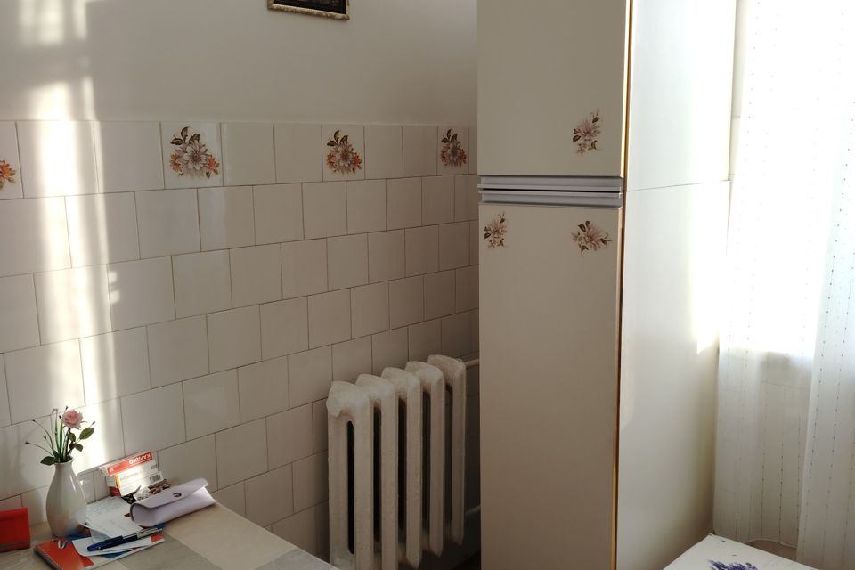 Продаётся 3-комнатная квартира, 77.2 м²