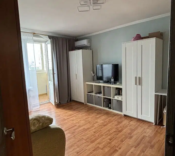 Продаётся 1-комнатная квартира, 35 м²