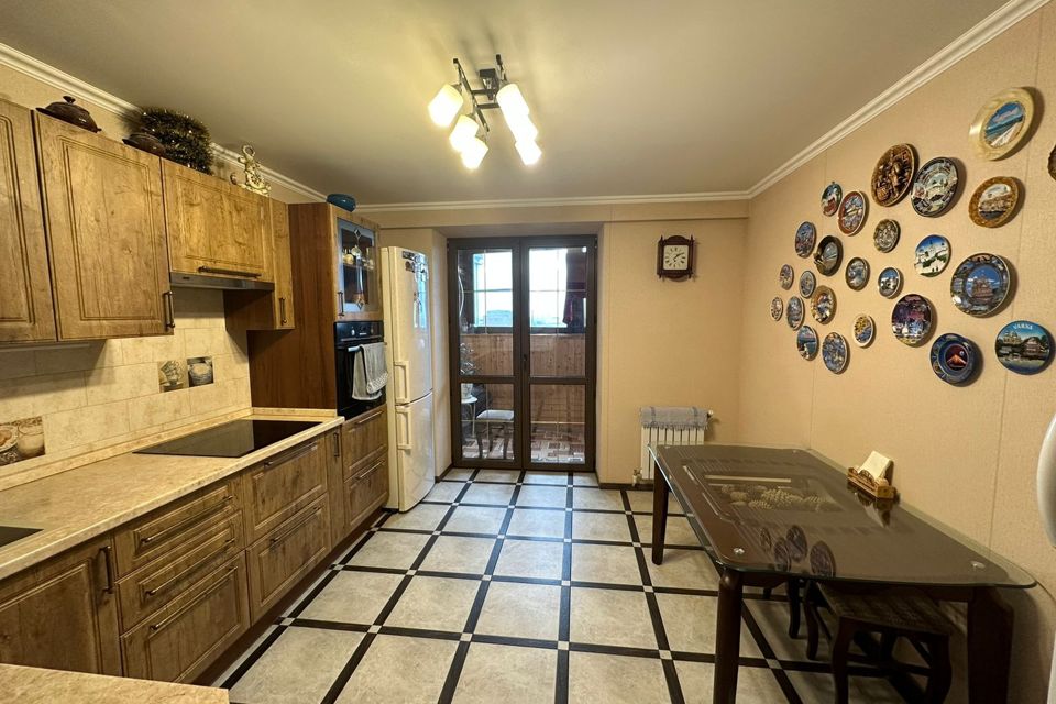 Продаётся 2-комнатная квартира, 64.4 м²