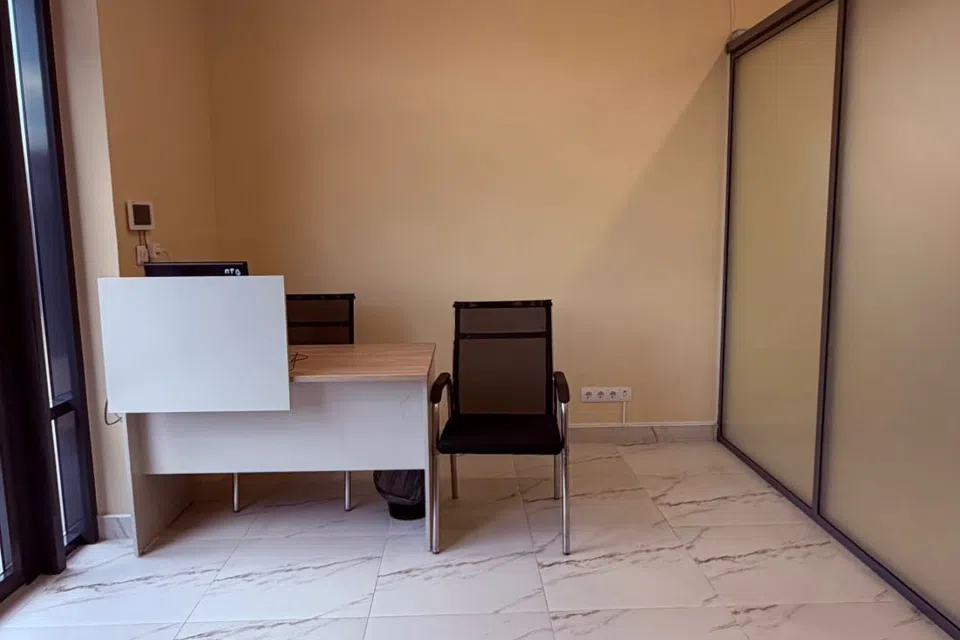Сдаётся офис, 107 м²