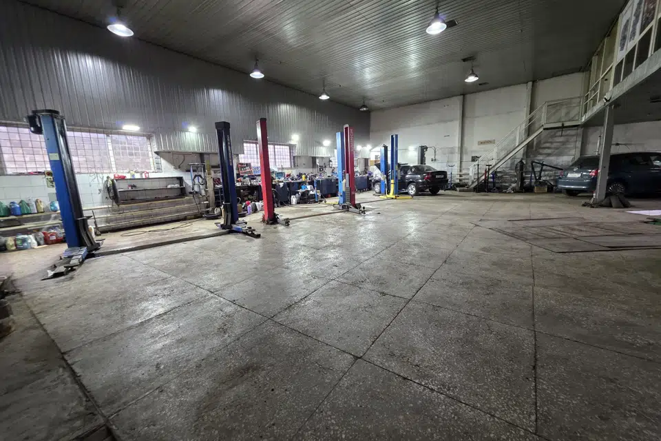 Продаётся помещение своб. назначения, 615 м²