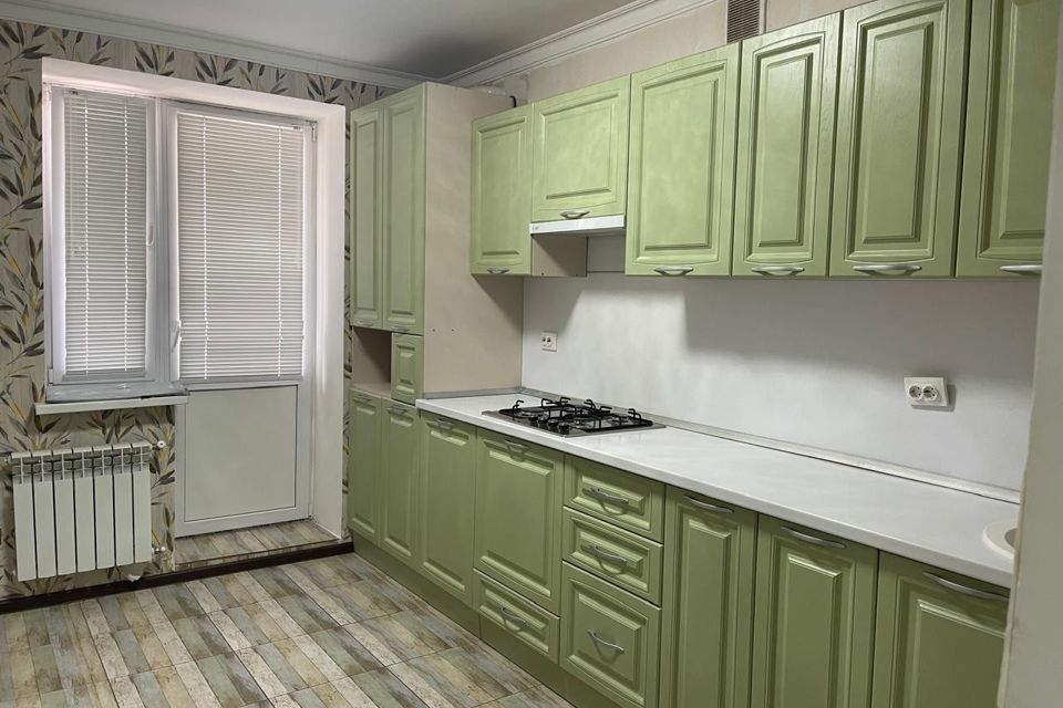 Продаётся 1-комнатная квартира, 42 м²